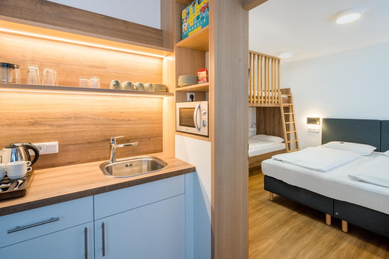 Hotel Knorz เซิร์นดอร์ฟ ภายนอก รูปภาพ