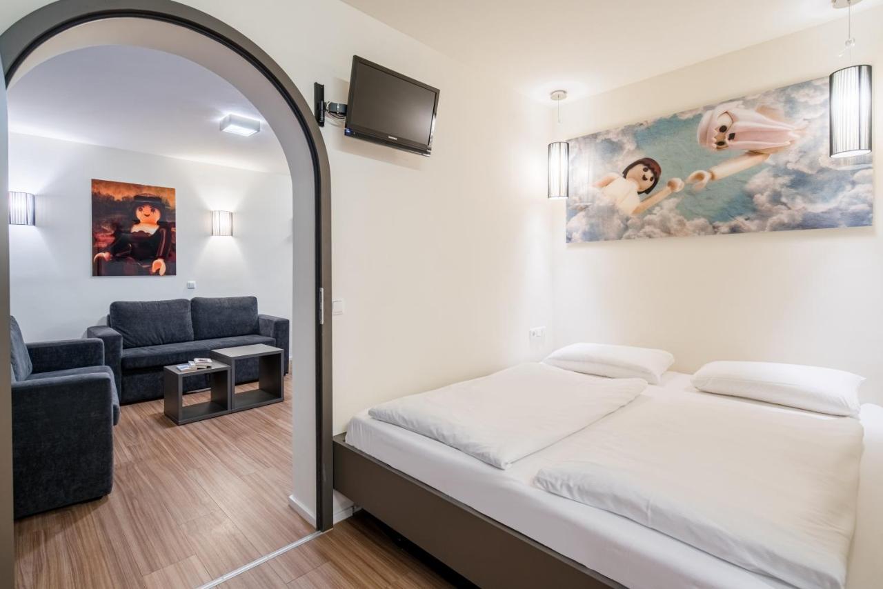 Hotel Knorz เซิร์นดอร์ฟ ภายนอก รูปภาพ